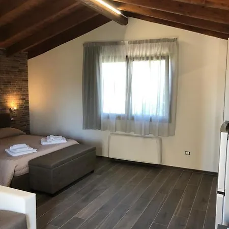 فندق مبيت وإفطار Pozzillo San Rocco أرنيزانو